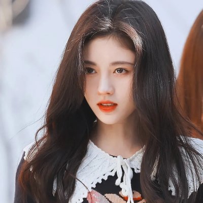 金发美人